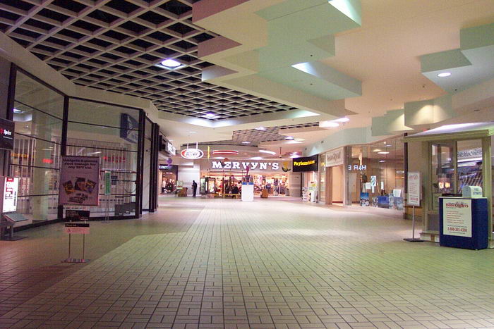 Livonia Mall (Livonia Marketplace) - From Labelscar